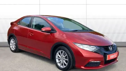 Used Honda Civic S 141 HP (103 kW) 2015 Red Hatchback