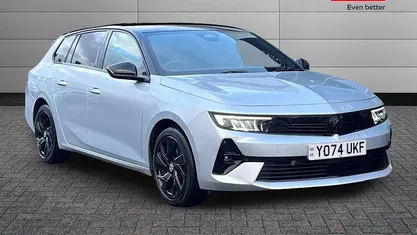 Used 2025 Vauxhall Astra Estate | £18,999 (Fair price)