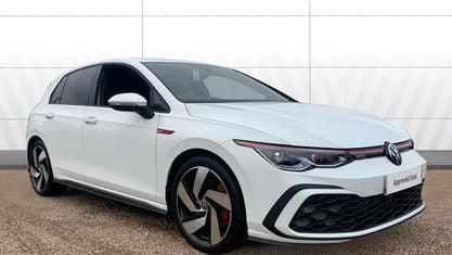 Używany VW Golf VIII GTI 245 KM (180 kW) 2024 Biały Hatchback