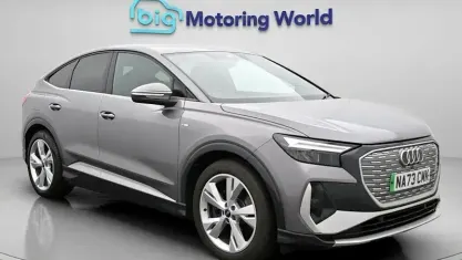 Second-hand Audi Q4 Sportback e-tron S-Line 150 kW (204 CP) 2023 Gri SUV