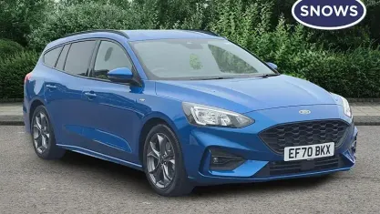 Used Ford Focus ST-Line 155 HP (114 kW) 2020 Blue Estate