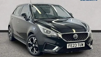 Metallic black pearl Used 2023 MG MG3 Exclusive Hatchback | £10,789 (Fair price)