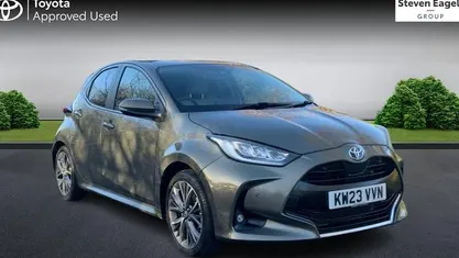 Used 2025 Toyota Yaris Hybrid Hatchback | £21,067 (Fair price)