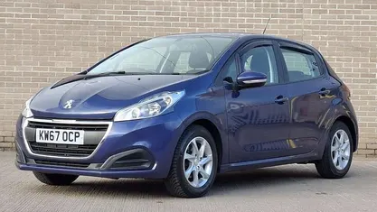 Used Peugeot 208 Active 82 HP (60 kW) 2018 Hatchback