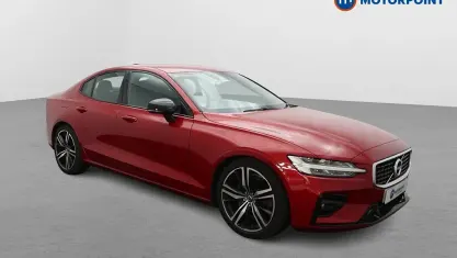 Used Volvo S60 R-Design 250 HP (183 kW) 2019 Red Sedan