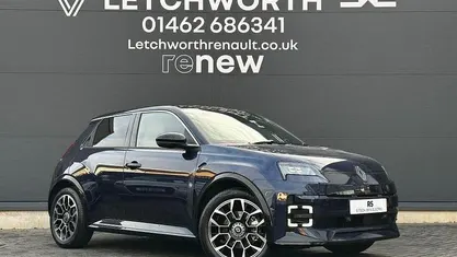 Used 2025 Renault 5 E-Tech Komfort Hatchback | £27,640 (Fair price)