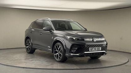 Used VW Tiguan R-line 150 HP (110 kW) 2024 Dolphin gray metallic/dolphin gray metallic SUV
