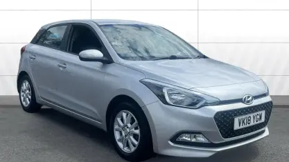 Used Hyundai i20 SE 84 HP (61 kW) 2018 Silver Hatchback