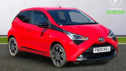 Used Toyota Aygo Trend 72 HP (52 kW) 2020 Red Hatchback