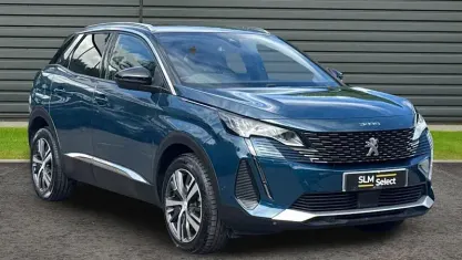 Used Peugeot 3008 Allure+ 136 HP (100 kW) 2023 Blue SUV