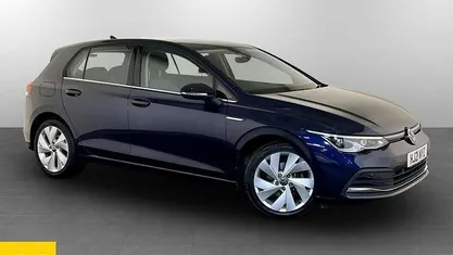 Used VW Golf VIII Style 150 HP (110 kW) 2023 Hatchback