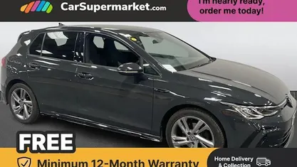Used VW Golf VIII R-line 131 HP (96 kW) 2024 Hatchback