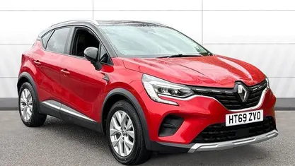 Used Renault Captur Iconic 101 HP (74 kW) 2020 Other SUV