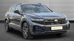 Used 2025 VW Touareg Black Edition SUV | £53,490 (Fair price)