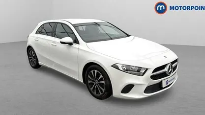 Used Mercedes A180 SE 136 HP (100 kW) 2020 White Hatchback