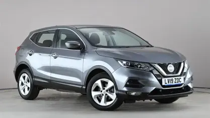 Używany Nissan Qashqai Acenta Premium 160 KM (117 kW) 2019 Szary SUV