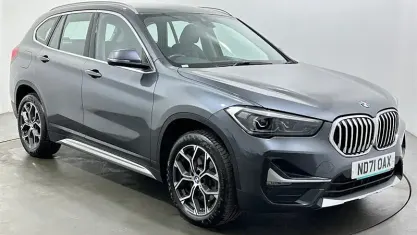 Begagnad BMW X1 xLine 178 HK (130 kW) 2021 Grå SUV