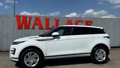 Käytetty Land Rover Range Rover evoque R-Dynamic 182 HP (133 kW) 2020 Katumaasturi