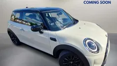 Used 2022 Mini Cooper Classic Hatchback | £14,800 (Fair price)