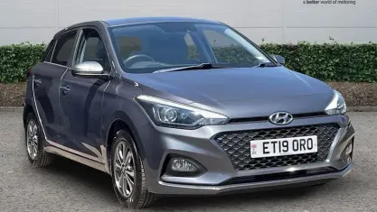 Used Hyundai i20 SE 84 HP (61 kW) 2019 Grey Hatchback