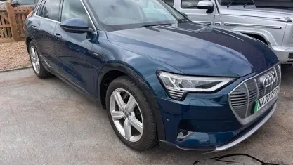Used Audi e-tron Design 230 kW (313 HP) 2022 SUV
