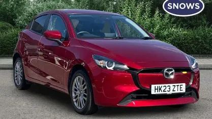 Used Mazda 2 Exclusive-Line 90 HP (66 kW) 2023 Red Hatchback