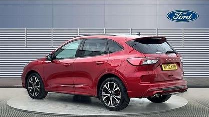 Używany Ford Kuga ST-Line X 190 KM (139 kW) 2023 Czerwony SUV