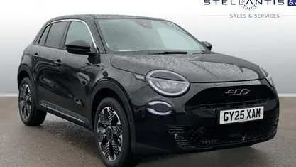 Black New 2025 Fiat 600 La Prima Hatchback | £21,749 (Fair price)