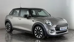Used 2021 Mini Cooper Exclusive Hatchback | £15,500 (Fair price)