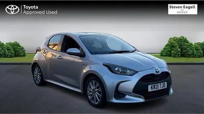 Used 2025 Toyota Yaris Hybrid Hatchback | £15,819 (Super price)