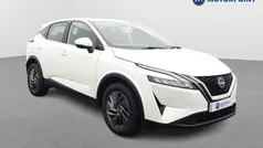 White Used 2022 Nissan Qashqai Acenta Premium SUV | £16,999 (Fair price)