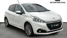 White Used 2017 Peugeot 208 Allure Hatchback | £6,750 (Fair price)