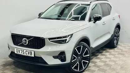 Used 2025 Volvo XC40 Ultra SUV | £35,990 (Fair price)