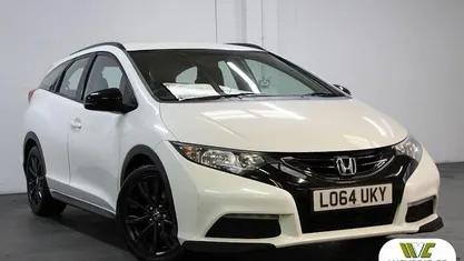 Used 2014 Honda Civic Black Edition Estate | £4,975 (Fair price)
