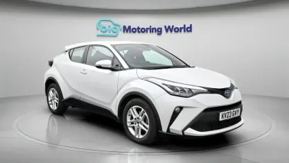 Używany Toyota C-HR 122 KM (89 kW) 2023 SUV