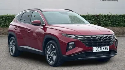 Used Hyundai Tucson Premium 180 HP (132 kW) 2022 Red SUV