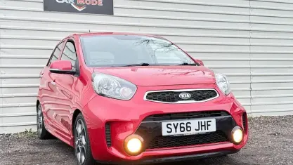 Używany Kia Picanto Sport 86 KM (63 kW) 2016 Hatchback