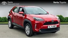 Red Used 2024 Toyota Yaris Cross SUV | £22,431 (Good price)