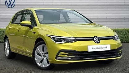 Used VW Golf VIII Style 131 HP (96 kW) 2024 Hatchback