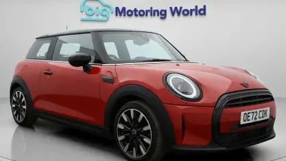 Used Mini Cooper Exclusive 136 HP (100 kW) 2022 Red Hatchback