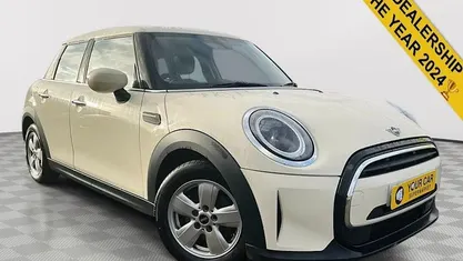 Used 2022 Mini Cooper Classic Hatchback | £14,299 (Fair price)