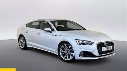 Begagnad Audi A5 Sportback Sport 150 HK (110 kW) 2023 Vit Halvkombi