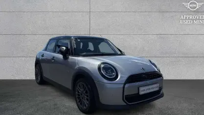 Used Mini Cooper Classic 150 kW (204 HP) 2025 Silver Hatchback