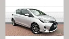 Silver Used 2015 Toyota Yaris Hatchback | £5,372 (Fair price)
