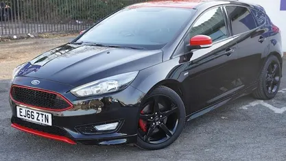 Used Ford Focus Zetec 150 HP (110 kW) 2016 Hatchback