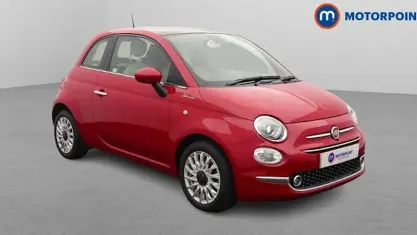 Begagnad Fiat 500 Dolcevita 69 HK (50 kW) 2022 Röd Halvkombi