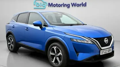 Begagnad Nissan Qashqai N-Connecta 140 HK (102 kW) 2022 Blå SUV