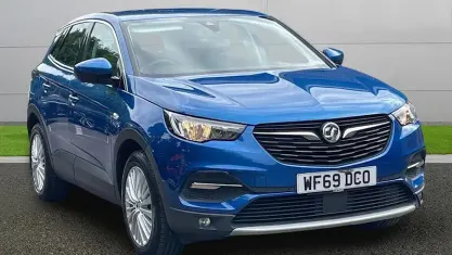 Usado Vauxhall Grandland X 131 HP (96 kW) 2019 Azul SUV