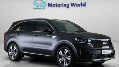 Used Kia Sorento 230 HP (169 kW) 2022 Grey SUV
