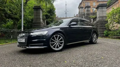 Usado Audi A6 Allroad Sport 272 CV (200 kW) 2018 Azul Familiar